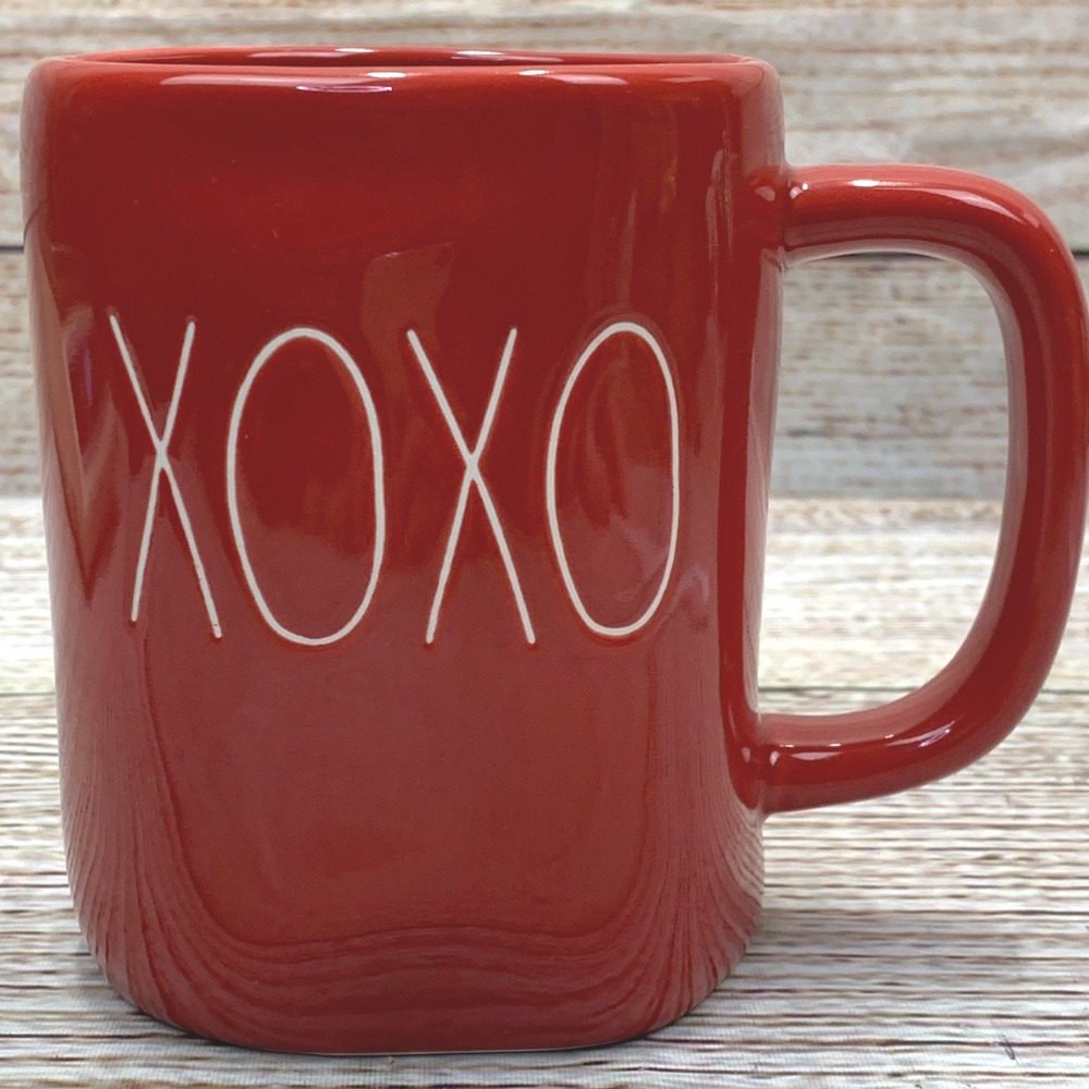 Rae Dunn XOXO Mug Red Artisan Collection By Magenta Ceramic Coffee Tea Unused